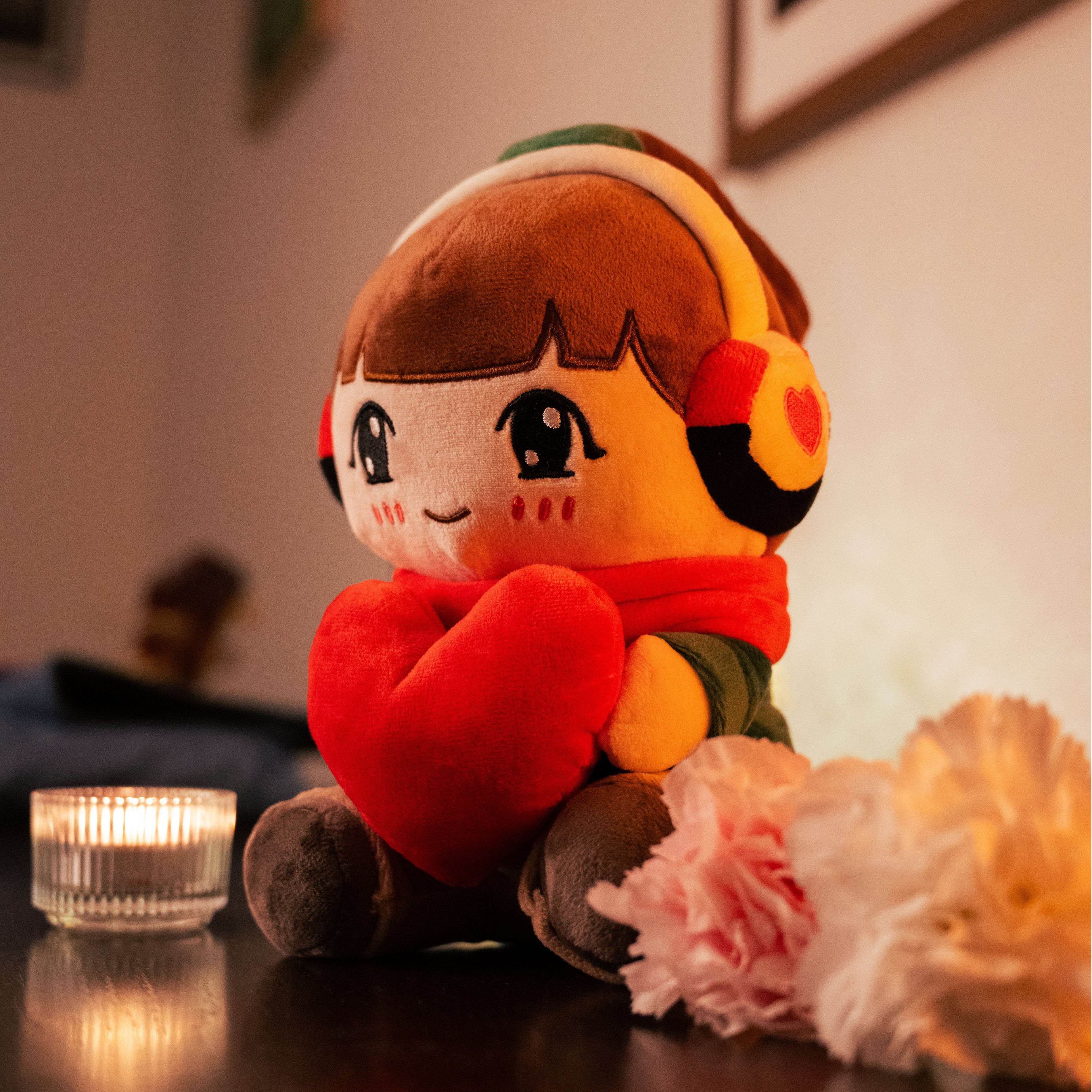 Sweetheart Lofi Girl - Plush - Image 5